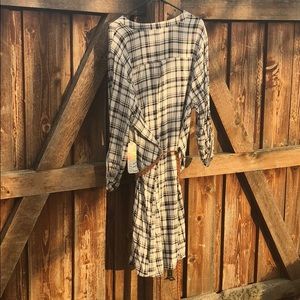 Almost famous plaid dress